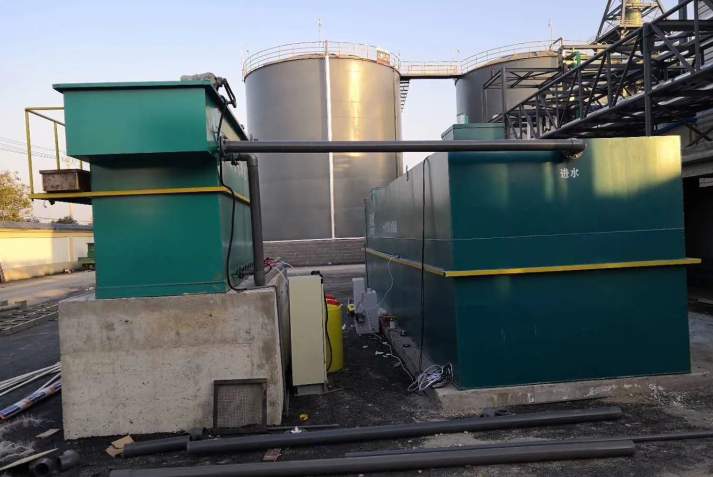 溶氣氣浮機(jī)5大特征,氣浮機(jī)的原理和作用-樂(lè)中環(huán)保科技02 溶氣氣浮機(jī)5大特征,氣浮機(jī)的原理和作用-樂(lè)中環(huán)保科技02