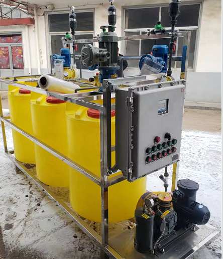 全自動(dòng)加藥裝置設(shè)備用途，全自動(dòng)智能加藥裝置價(jià)格，加藥裝置詳細(xì)介紹